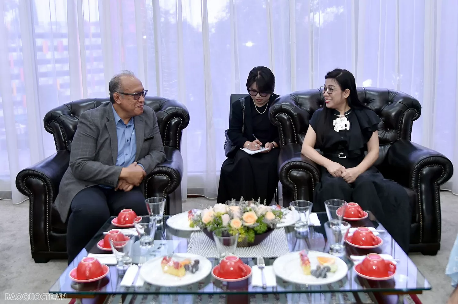 Phu nhân Thủ tướng Lê Thị Bích Trân thăm Bảo tàng Mỹ thuật Quốc gia Malaysia Phu nhân Thủ tướng Phạm Minh Chính thăm Bảo tàng Mỹ thuật quốc gia Malaysia