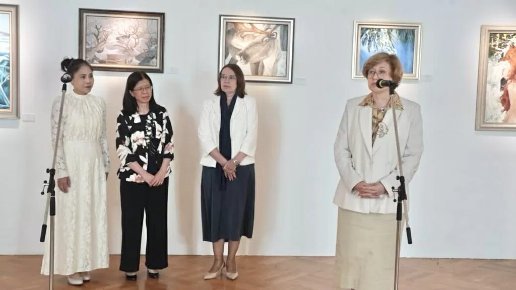 Nước Nga trong tâm hồn hoạ sĩ gốc Việt Nước Nga trong tâm hồn hoạ sĩ gốc Việt