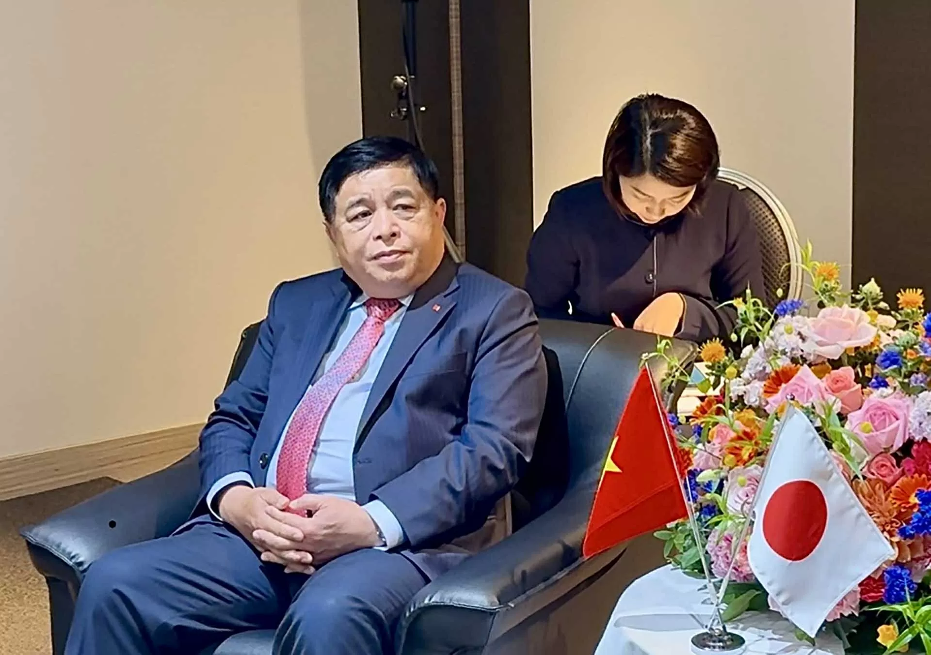 Phó Thủ tướng Nguyễn Chí Dũng tiếp Thống đốc tỉnh Hokkaido, Nhật Bản