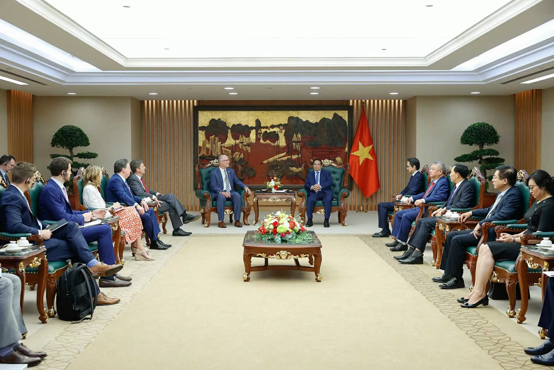 Thủ tướng Phạm Minh Chính tiếp đoàn nghị sĩ lưỡng đảng Hạ viện Hoa Kỳ Thủ tướng Phạm Minh Chính tiếp đoàn nghị sĩ lưỡng đảng Hạ viện Hoa Kỳ