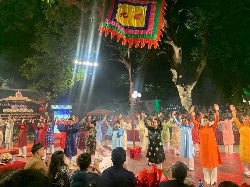 'Tiếng chuông Trấn Vũ' – tour đêm đi tìm linh hồn Thăng Long