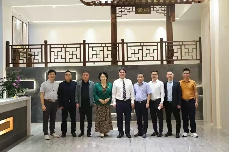Tăng cường hợp tác giữa các trường đại học, cơ sở nghiên cứu và các doanh nghiệp tư nhân Việt Nam-Thâm Quyến, Trung Quốc Tăng cường hợp tác giữa các trường đại học, cơ sở nghiên cứu và các doanh nghiệp tư nhân Việt Nam-Thâm Quyến, Trung Quốc