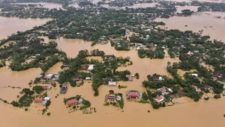 Chủ động ứng phó vùng áp thấp trên Biển Đông và mưa lũ tại Bắc Bộ, Thanh Hoá