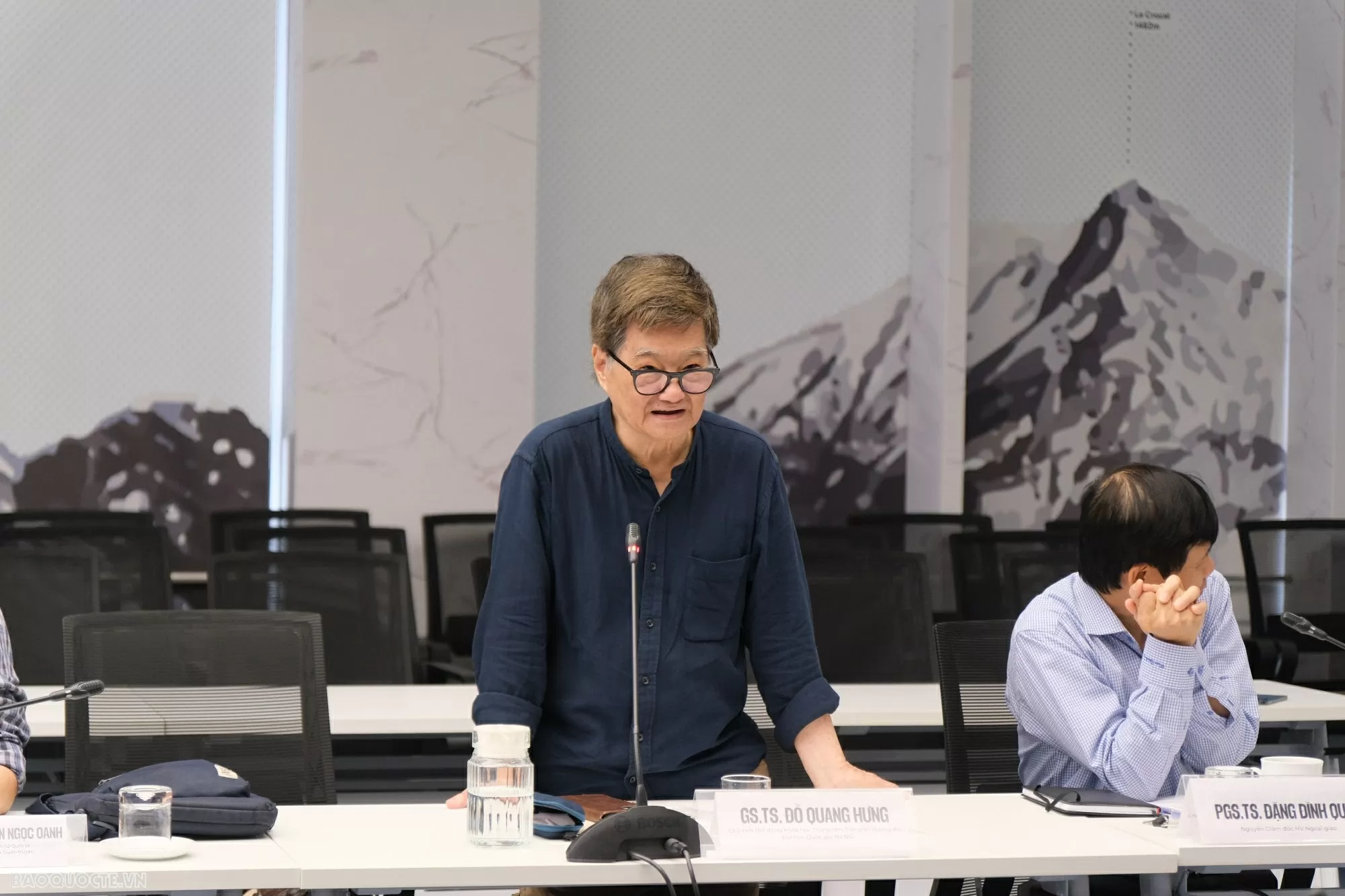 Kiến tạo hình ảnh quốc gia trong môi trường truyền thông số