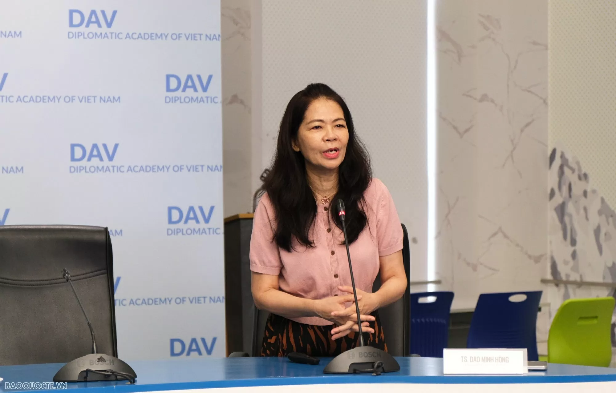 Kiến tạo hình ảnh quốc gia trong môi trường truyền thông số