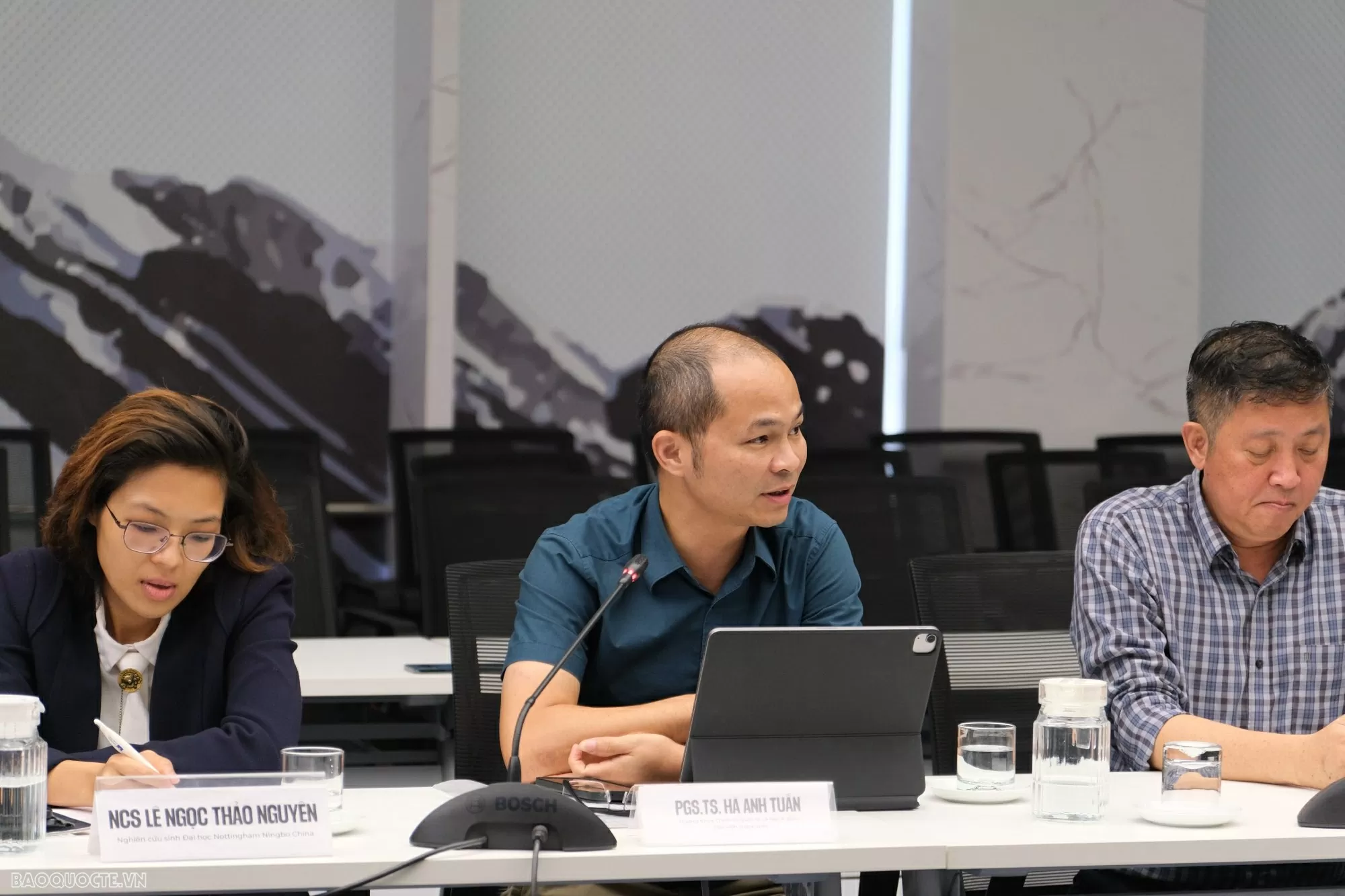 Kiến tạo hình ảnh quốc gia trong môi trường truyền thông số