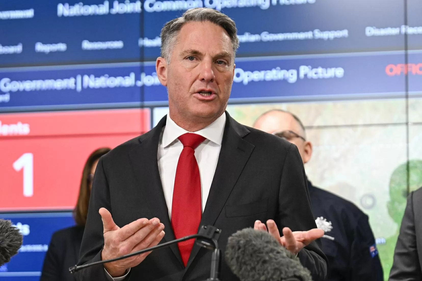 Các bộ trưởng quốc phòng Mỹ, Australia và Nhật Bản hội đàm ba bên bên lề Đối thoại Shangri-La Các bộ trưởng quốc phòng Mỹ, Australia và Nhật Bản hội đàm ba bên bên lề Đối thoại Shangri-La