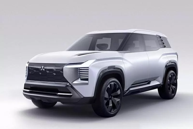 Mitsubishi DST Concept đã từng ra mắt toàn cầu tại Triển lãm Ô tô Quốc tế Philippines (PIMS) vào tháng 10/2024