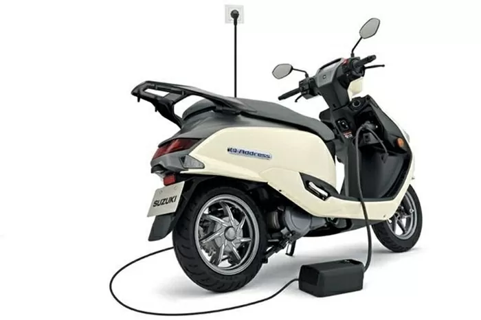 Theo công bố của hãng, khi sạc đầy, xe có thể di chuyển quãng đường lên tới 87 km