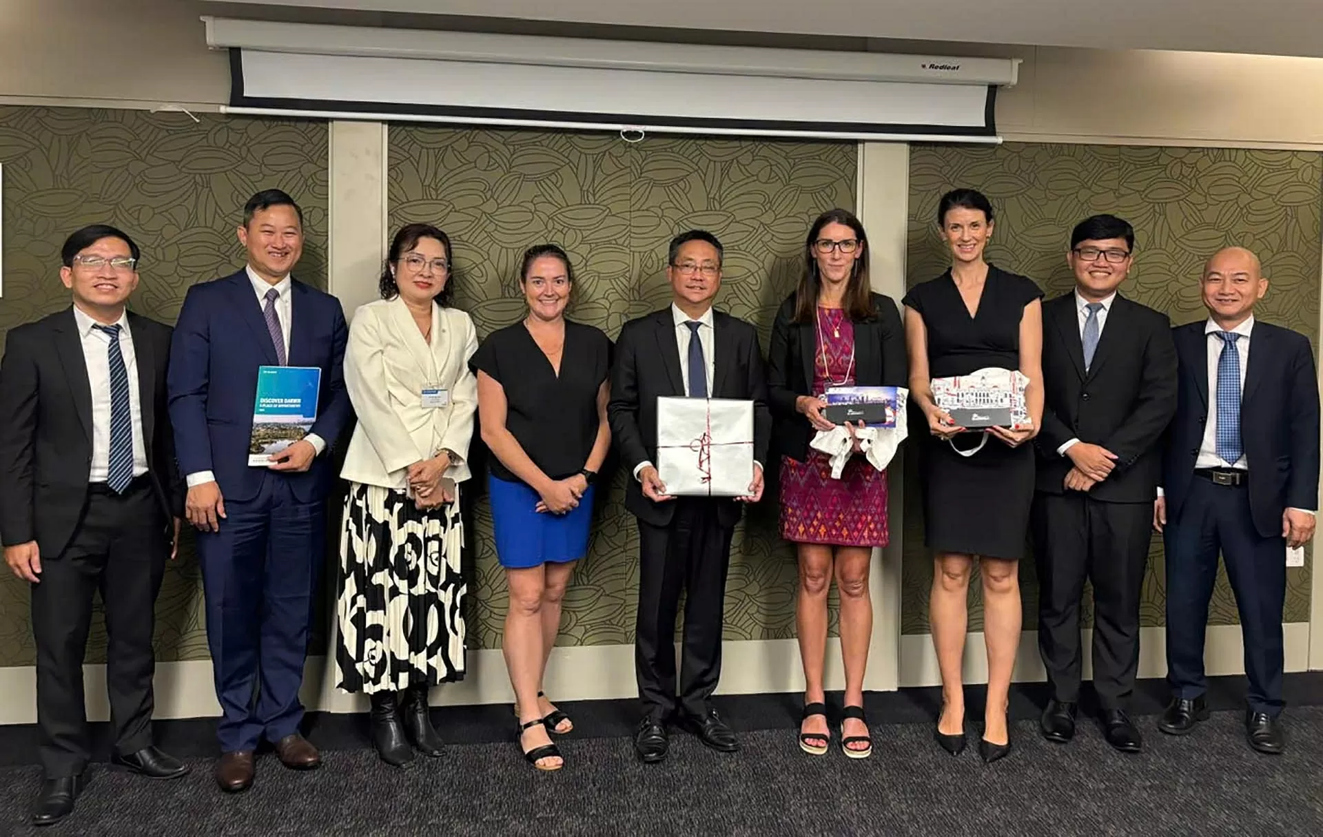 Đoàn đại biểu Thành phố Hồ Chí Minh tham dự sự kiện Darwin Fusion 2025 tại Australia Đoàn đại biểu Thành phố Hồ Chí Minh tham dự sự kiện Darwin Fusion 2025 tại Australia