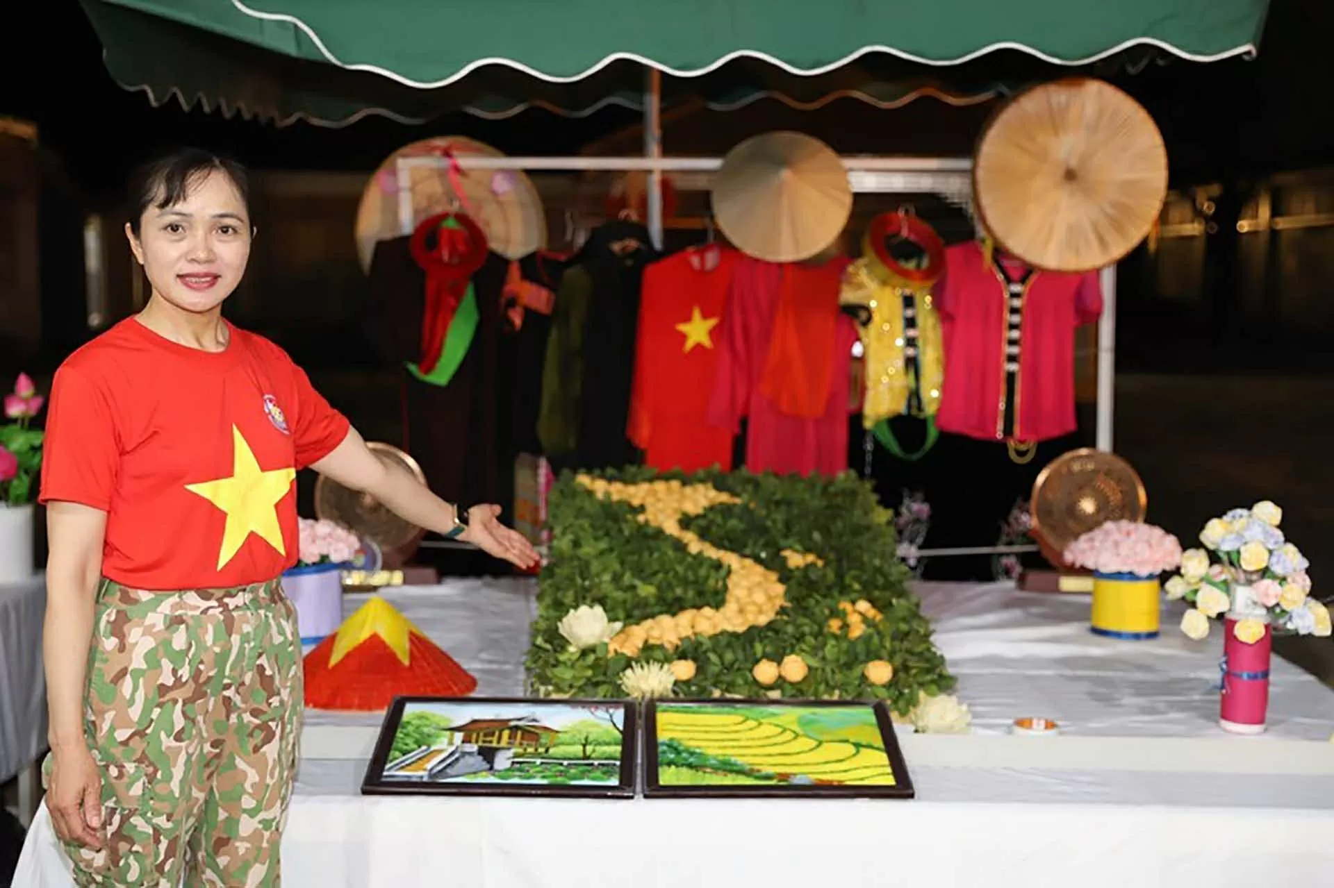 Bóng hồng công binh ở châu Phi Bóng hồng công binh ở châu Phi