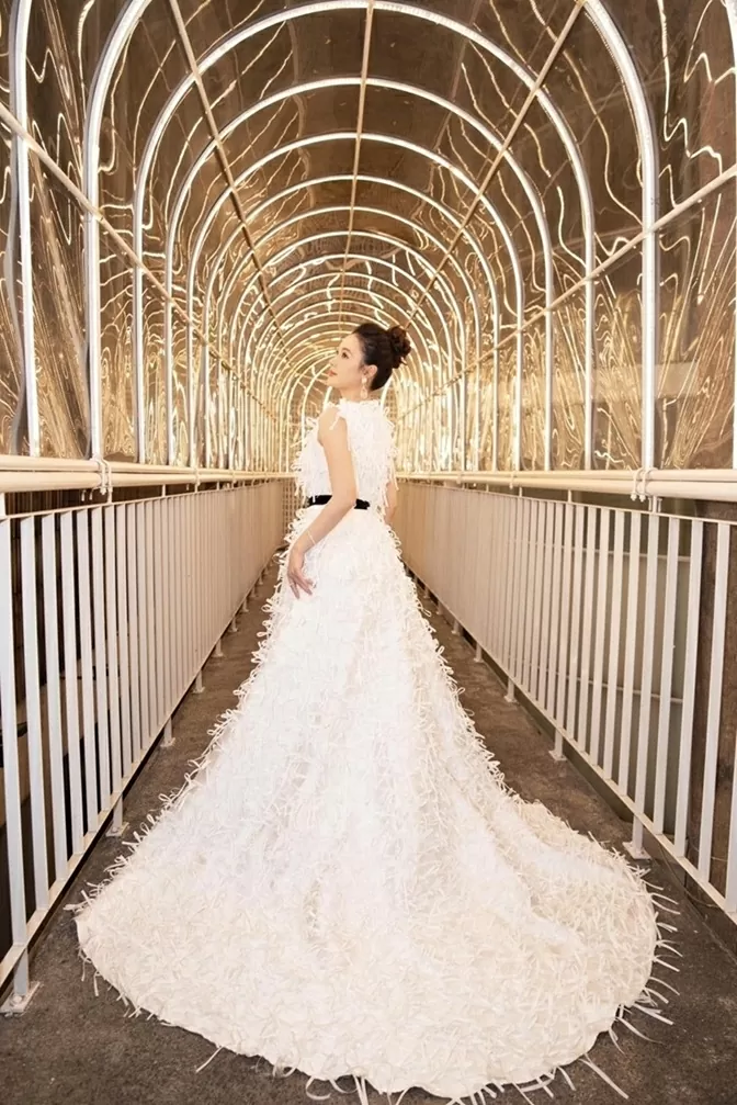 thời trang Midu trên thảm đỏ thời trang Midu trên thảm đỏ