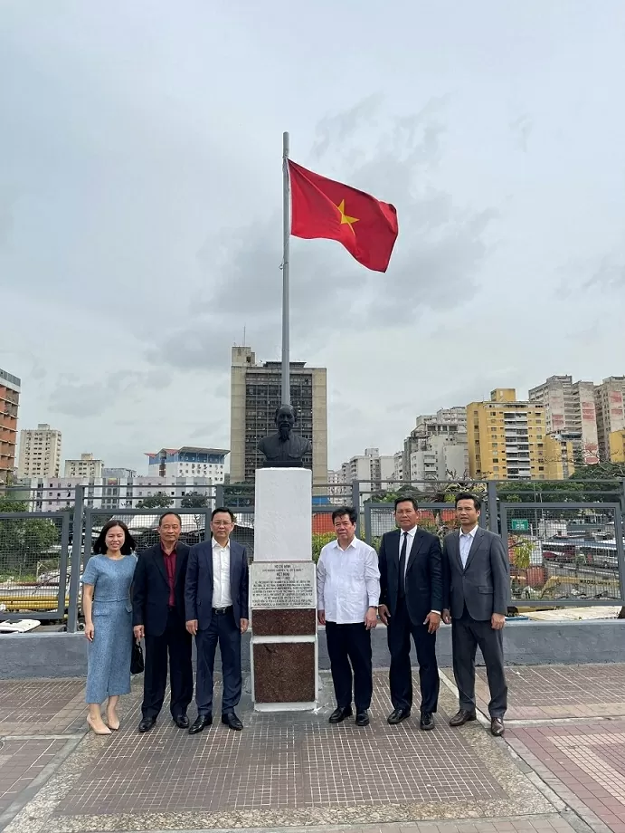 Tăng cường tình đoàn kết, hữu nghị giữa Việt Nam và Venezuela Tăng cường tình đoàn kết, hữu nghị giữa Việt Nam và Venezuela