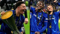 Chelsea ra điều kiện để mua đứt tiền đạo Jadon Sancho