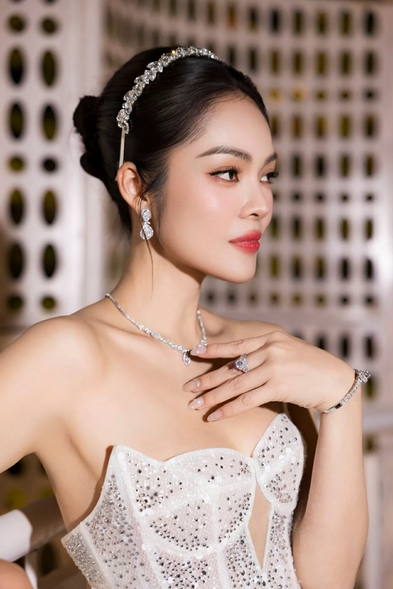 Diễn viên Dương Cẩm Lynh