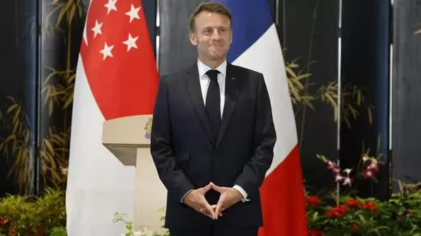 Xung đột Ukraine: Tổng thống Pháp nói đến lúc phải 'doạ Moscow bằng các lệnh trừng phạt lớn hơn', Mỹ thừa nhận một lo lắng của Nga là 'chính đáng Xung đột Ukraine: Tổng thống Pháp nói đến lúc phải 'doạ Moscow bằng các lệnh trừng phạt lớn hơn', Mỹ thừa nhận một lo lắng của Nga là 'chính đáng