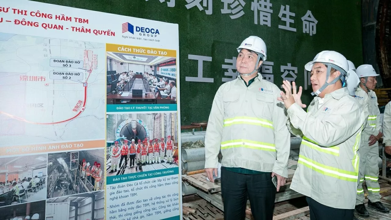 Thúc đẩy hợp tác thiết thực và hiệu quả giữa các doanh nghiệp Việt Nam-Trung Quốc trong lĩnh vực hạ tầng giao thông Thúc đẩy hợp tác thiết thực và hiệu quả giữa các doanh nghiệp Việt Nam-Trung Quốc trong lĩnh vực hạ tầng giao thông