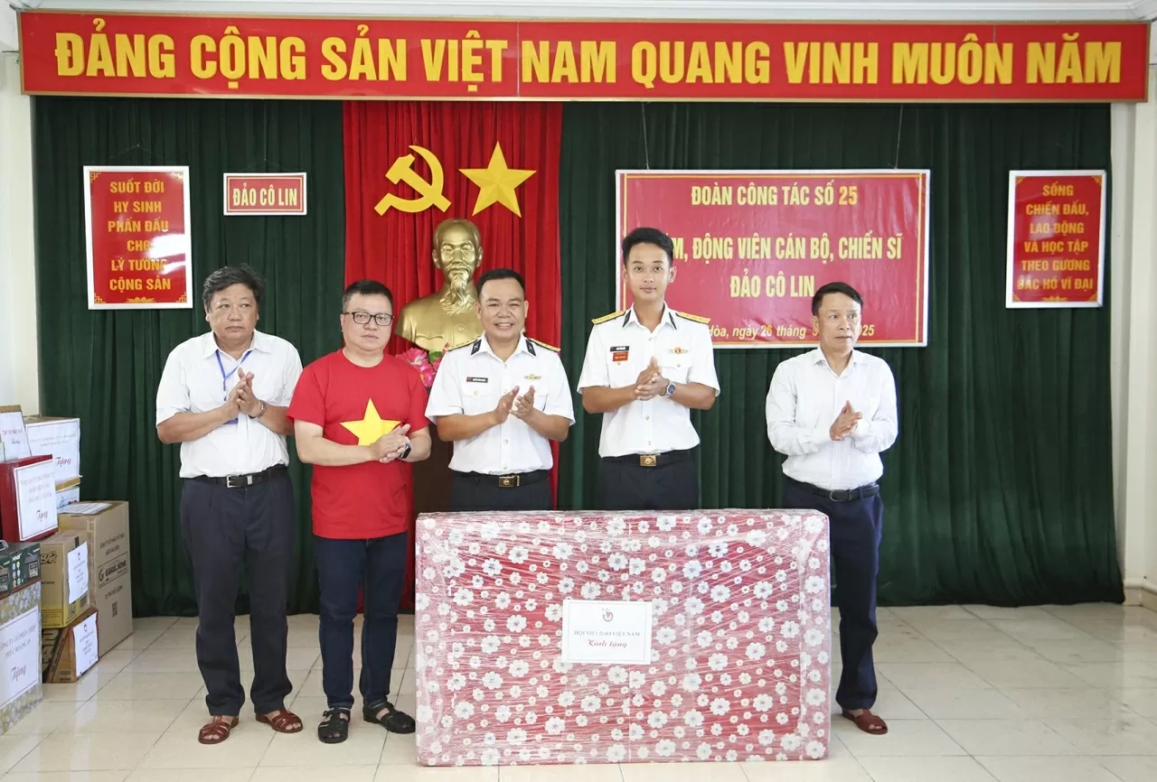 Thăm Trường Sa: Chuyến công tác đặc biệt của Hội Nhà báo Việt Nam