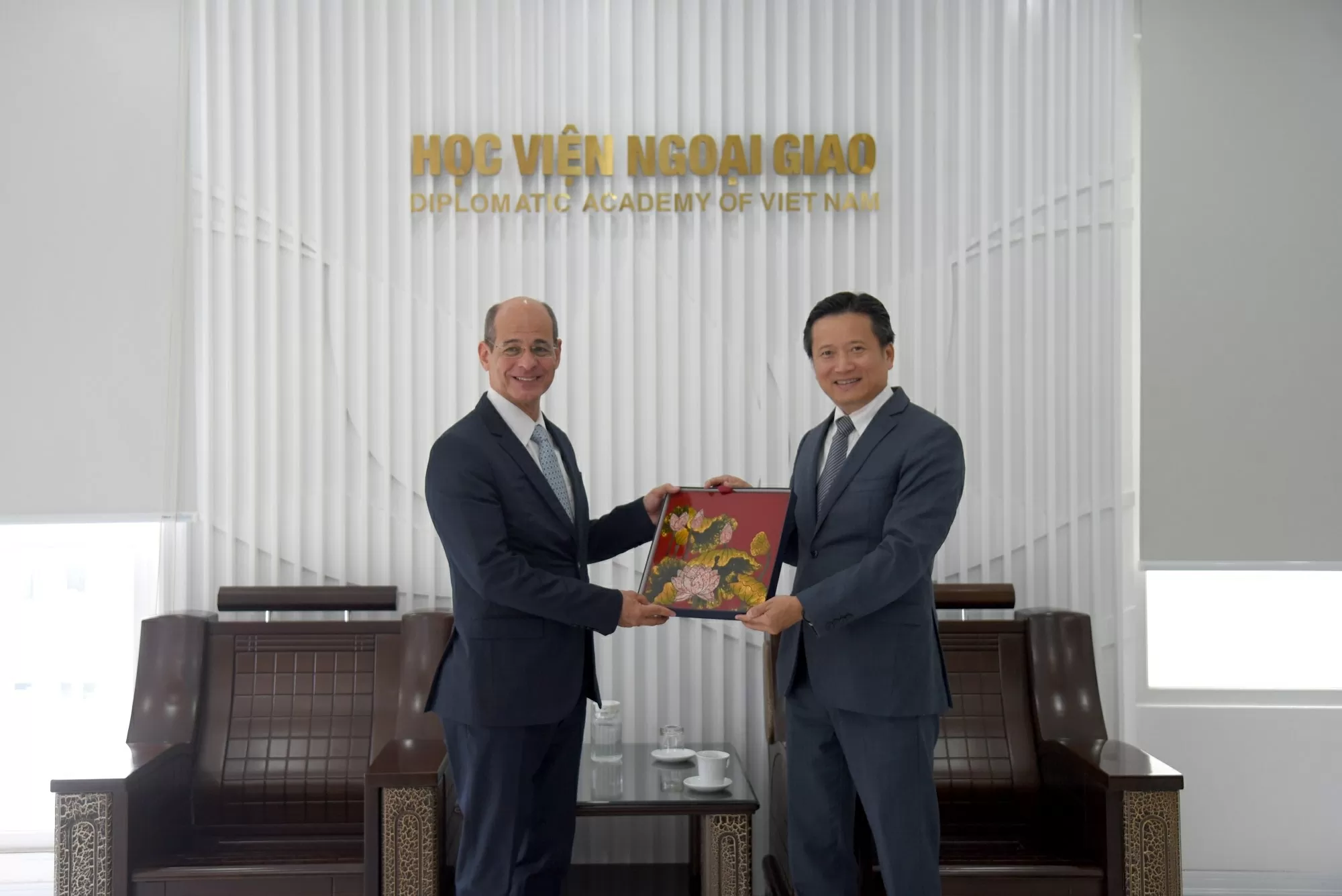 Từ rừng Tây Ninh đến giảng đường La Habana - Hành trình bền chặt của tình hữu nghị Việt Nam - Cuba Từ rừng Tây Ninh đến giảng đường La Habana - Hành trình bền chặt của tình hữu nghị Việt Nam - Cuba