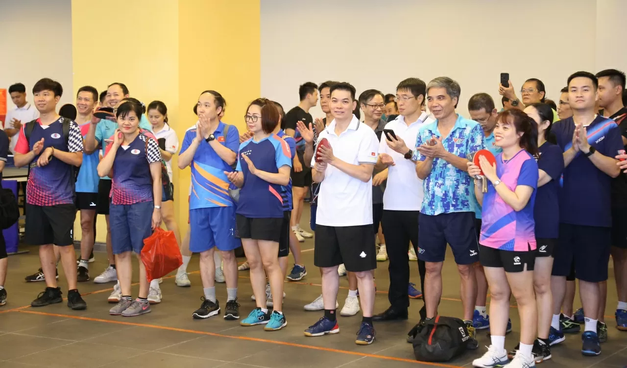 Chủ tịch Công đoàn chia sẻ sự hưởng ứng của các đồng chí lãnh đạo và vận động viên  là nguồn động lực thúc đẩy mạnh mẽ các hoạt động phong trào thể thao trong các bộ ban ngành. (Ảnh: Thành Long)