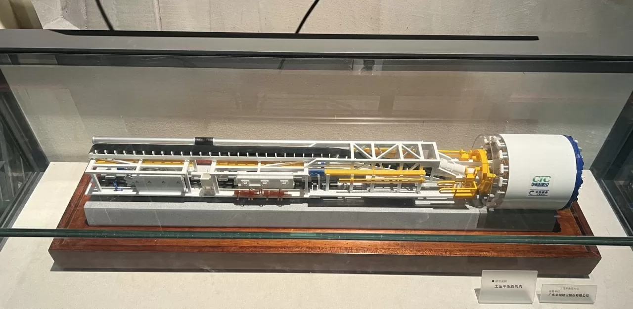 Thúc đẩy hợp tác thiết thực và hiệu quả giữa các doanh nghiệp Việt Nam-Trung Quốc trong lĩnh vực hạ tầng giao thông