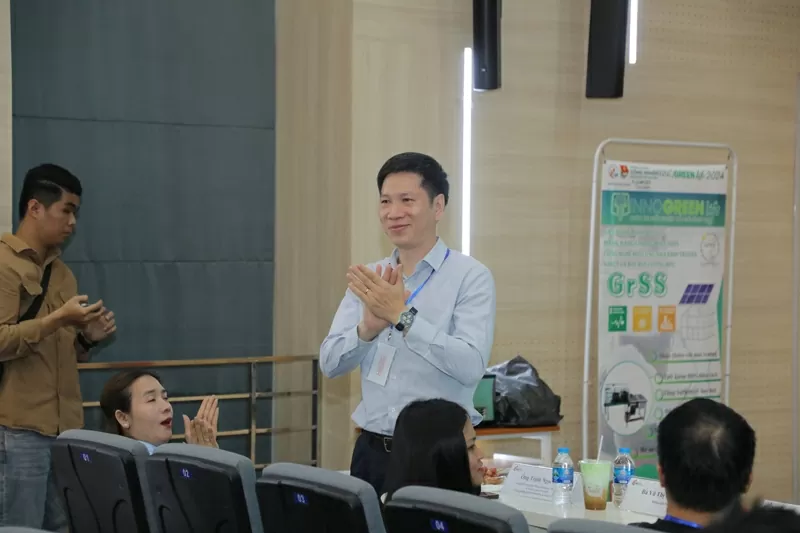 PGS.TS Trịnh Ngọc Nam – Trưởng phòng Quản lý khoa học và Hợp tác quốc tế chia sẻ tại cuộc thi