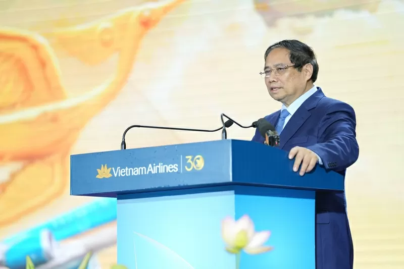 Vietnam Airlines vinh dự đón nhận Bằng khen Thủ tướng Chính phủ nhân dịp 30 năm thành lập