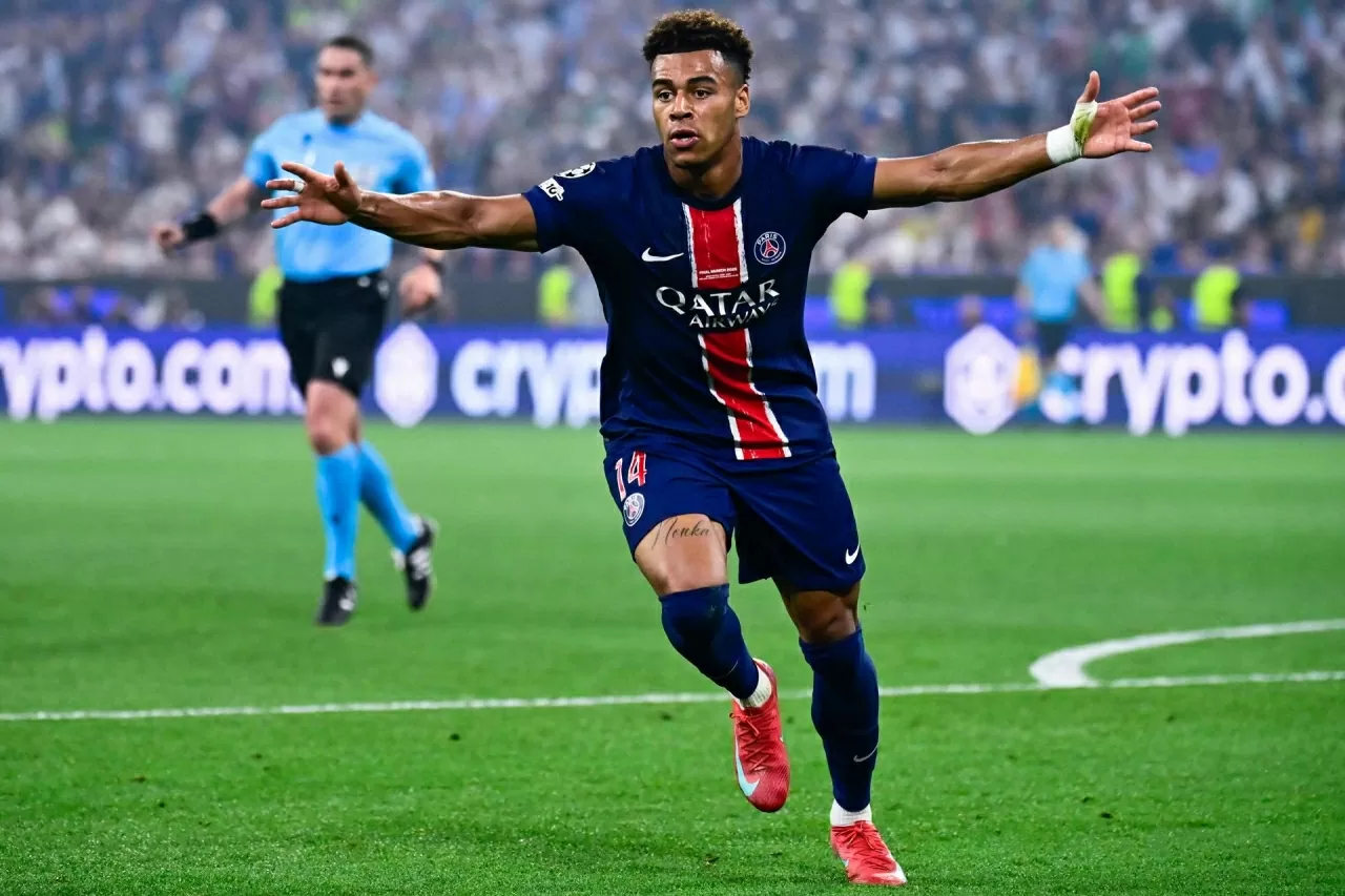 ‘Phù thủy’ Desire Doue – ngôi sao mới của PSG lập kỷ lục lịch sử tại Champions League