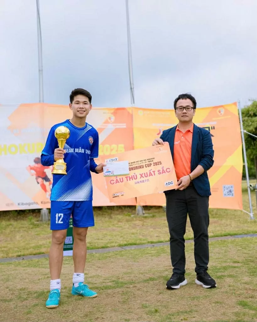 Giải bóng đá người Việt tại Nhật Bản hướng về miền Trung