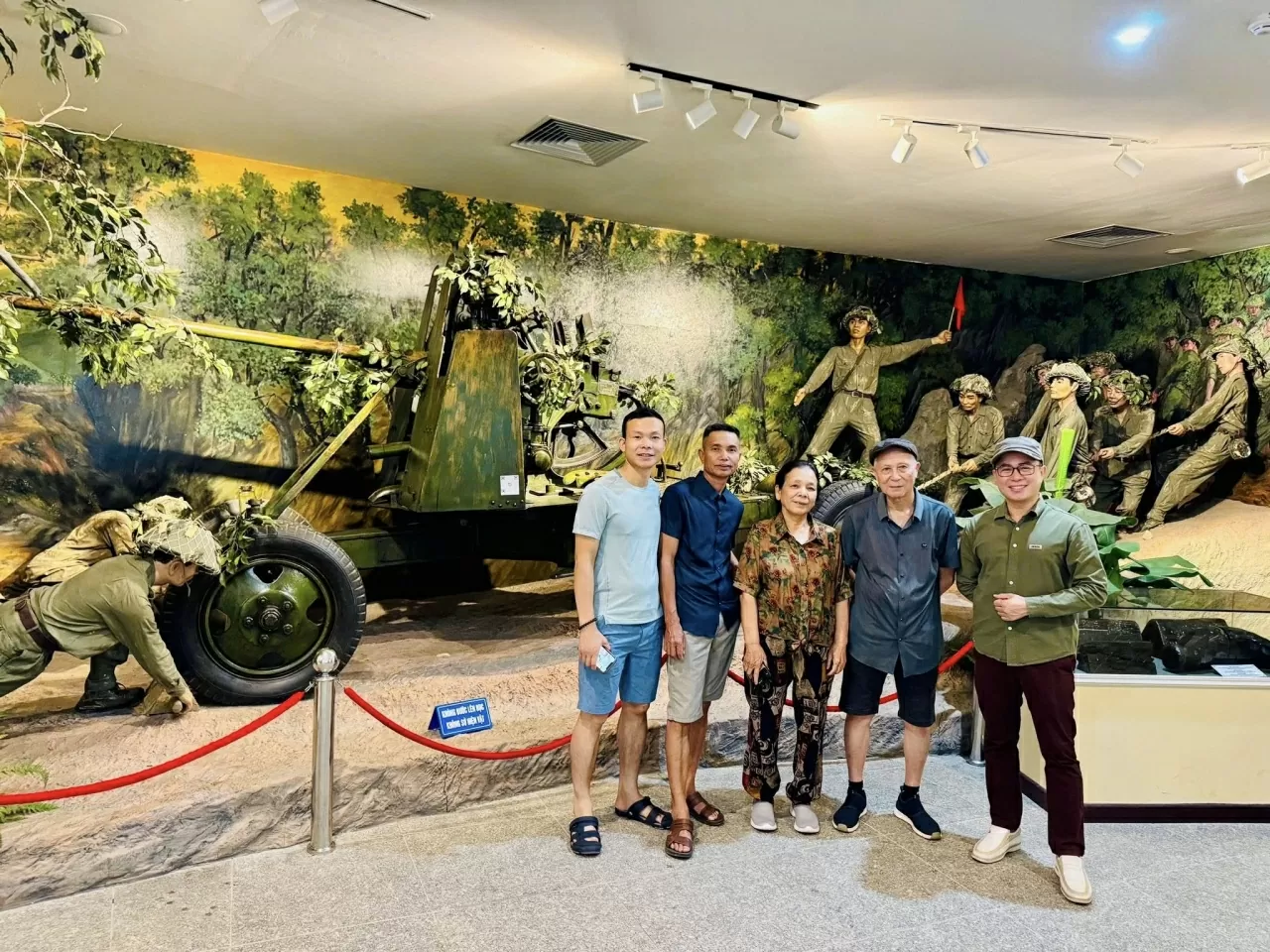 Sống lại ký ức qua du lịch yêu nước