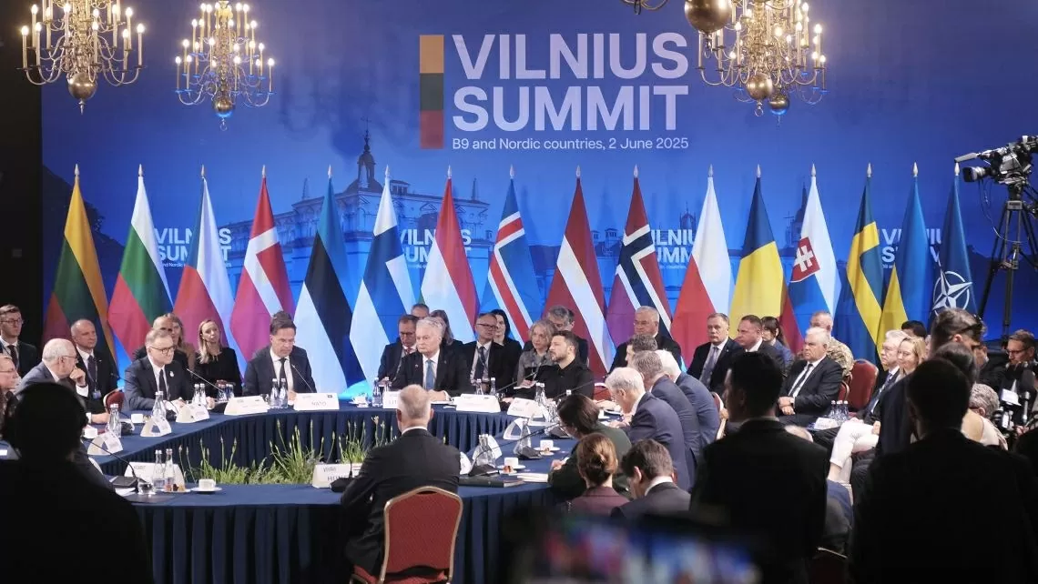 Tổng thống Ukraine khoe lời mời quan trọng từ NATO, thêm tin mừng lớn từ loạt nước ở sườn Đông Tổng thống Ukraine khoe lời mời quan trọng từ NATO, thêm tin mừng lớn từ loạt nước ở sườn Đông
