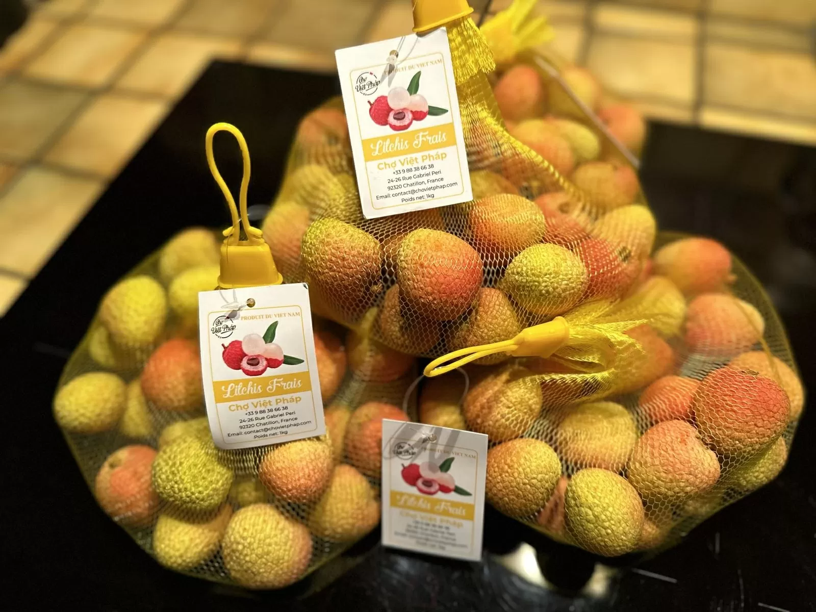 Những quả vải thiều Hải Dương đầu tiên của mùa vụ 2025 lên kệ các siêu thị ở Pháp.