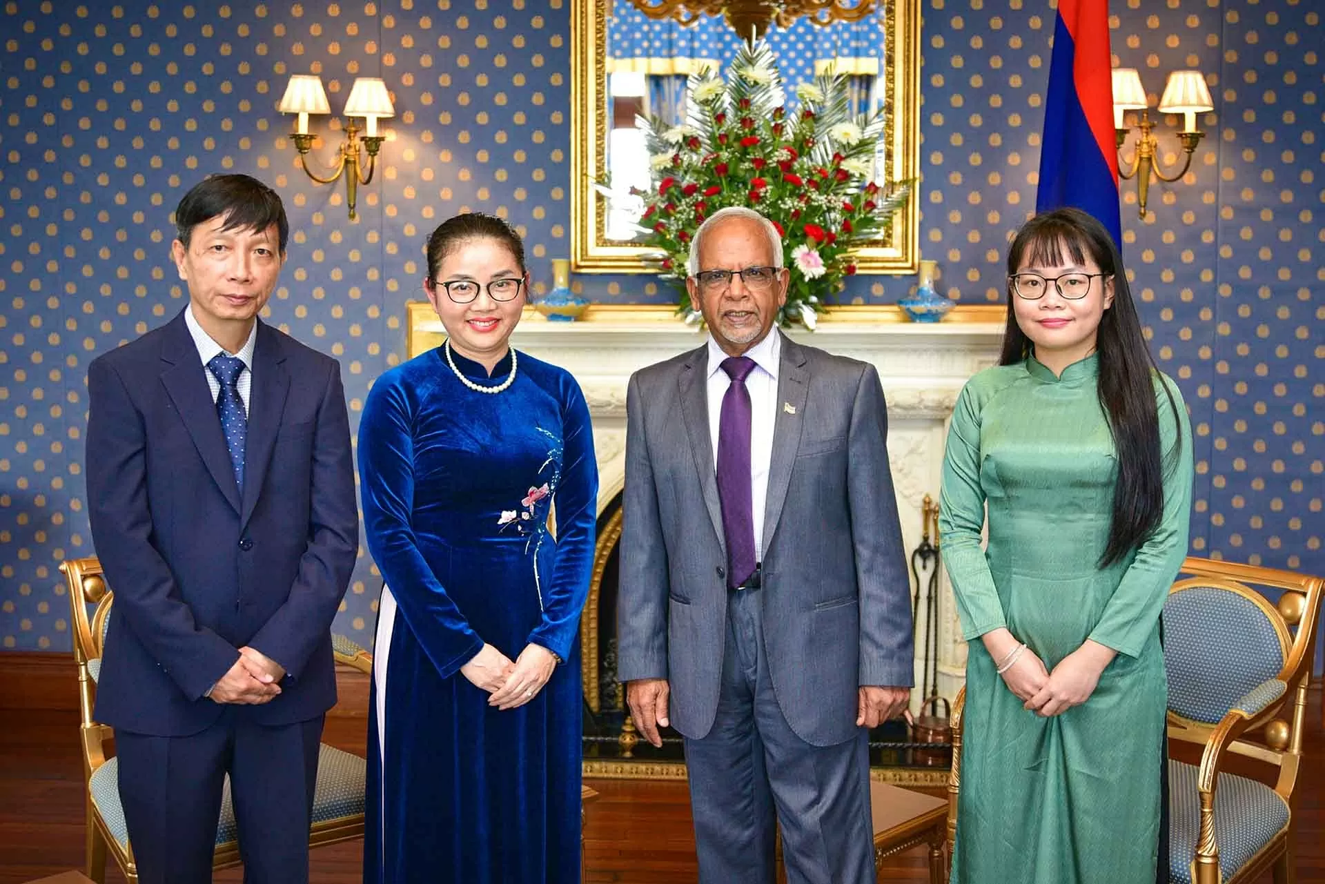 Đại sứ Trần Thị Thu Thìn trình Thư ủy nhiệm lên Tổng thống Cộng hòa Mauritius