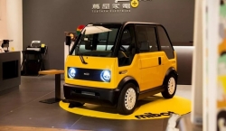 Cận cảnh xe điện tí hon mibot vừa trình làng tại Nhật Bản, giá 180 triệu đồng