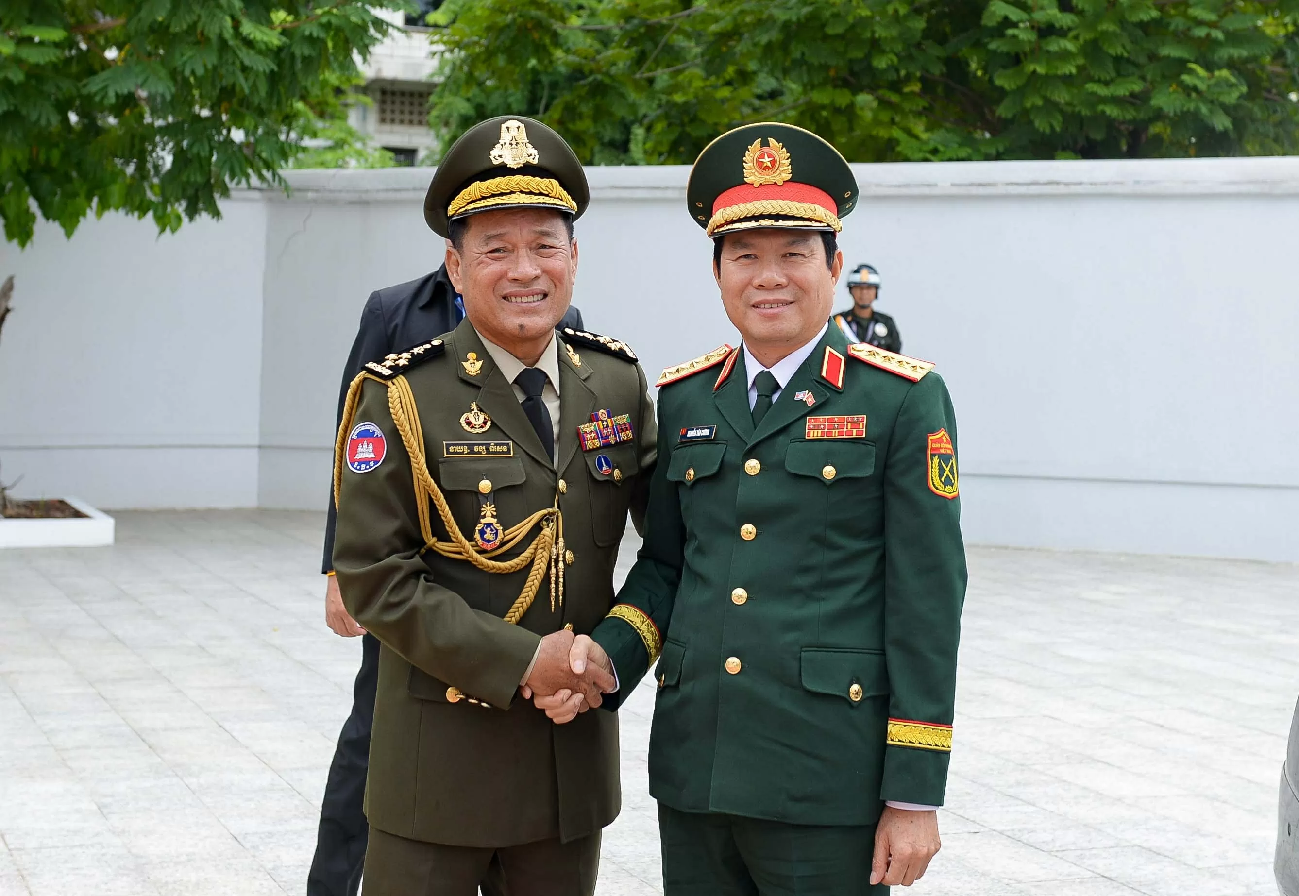 Quân đội Việt Nam-Campuchia: Tăng cường đấu tranh hiệu quả các loại tội phạm qua biên giới Quân đội Việt Nam-Campuchia: Tăng cường đấu tranh hiệu quả các loại tội phạm qua biên giới