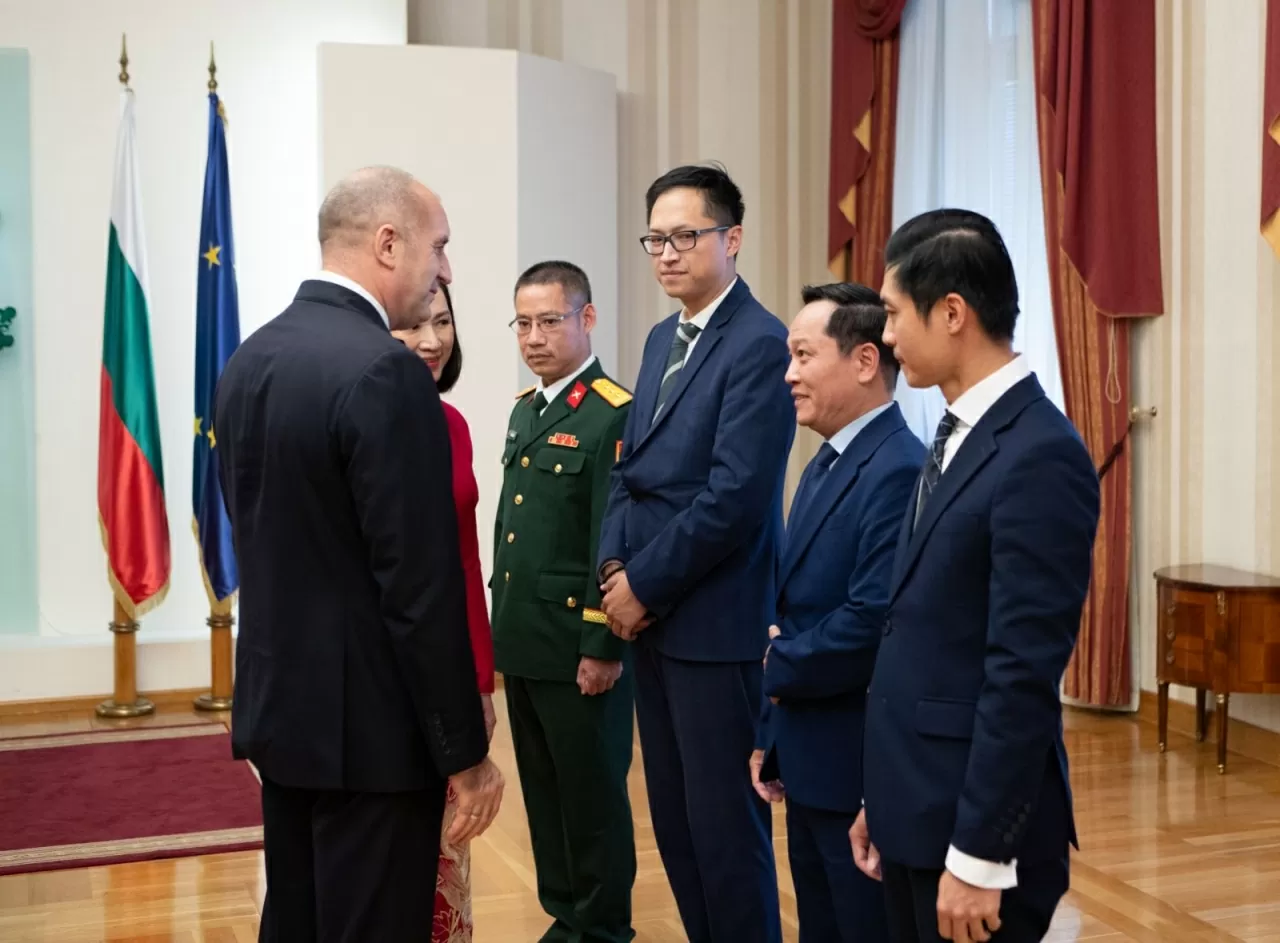 Đại sứ Nguyễn Thị Minh Nguyệt trình Thư ủy nhiệm lên Tổng thống Bulgaria