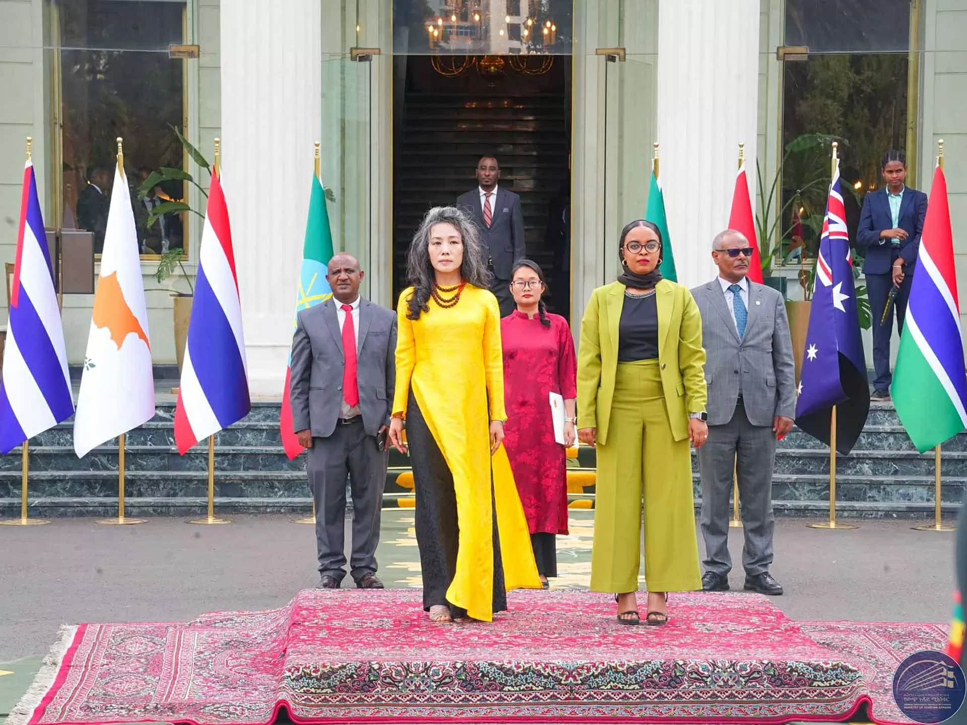 Đại sứ Vũ Thanh Huyền trình Thư ủy nhiệm lên Tổng thống Ethiopia Taye Atske Selassie Đại sứ Vũ Thanh Huyền trình Thư ủy nhiệm lên Tổng thống Ethiopia Taye Atske Selassie