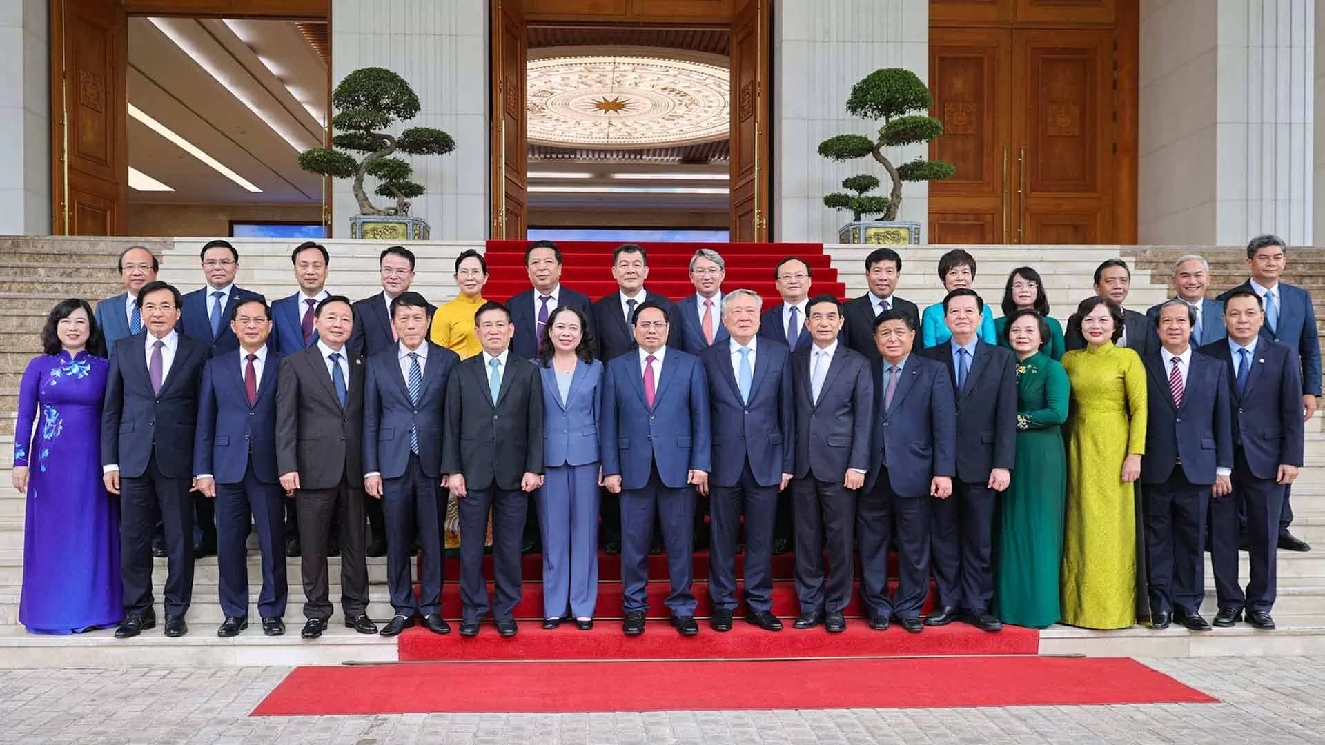 Thủ tướng Phạm Minh Chính chủ trì phiên họp Chính phủ thường kỳ tháng 5/2025