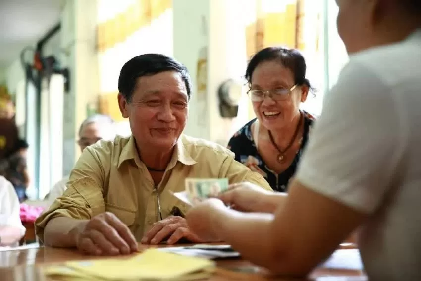 Thời điểm nghỉ hưu trước tuổi để được hưởng 75% lương hưu Thời điểm nghỉ hưu trước tuổi để được hưởng 75% lương hưu