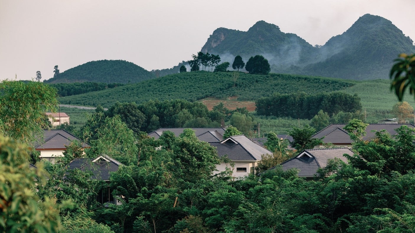 LAMORI - bản tình ca của Lam Kinh, núi non và dòng nước