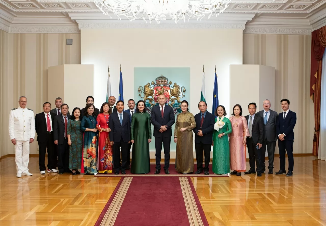Ngoại giao nhân dân - Cầu nối bền vững, lâu dài của tình hữu nghị Việt Nam-Bulgaria Ngoại giao nhân dân - Cầu nối bền vững, lâu dài của tình hữu nghị Việt Nam-Bulgaria