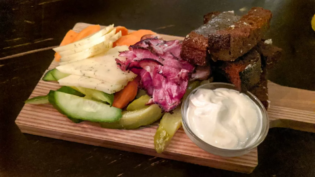 Du lịch Estonia: 17 món ăn truyền thống nên thử một lần trong đời Du lịch Estonia: 17 món ăn truyền thống nên thử một lần trong đời