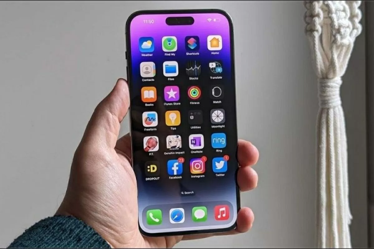 Thay màn hình chính hãng khi hiện tượng bóng mờ trở nên nghiêm trọng.