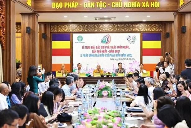 Vinh danh 36 tác phấm báo chí xuất sắc viết về Phật giáo