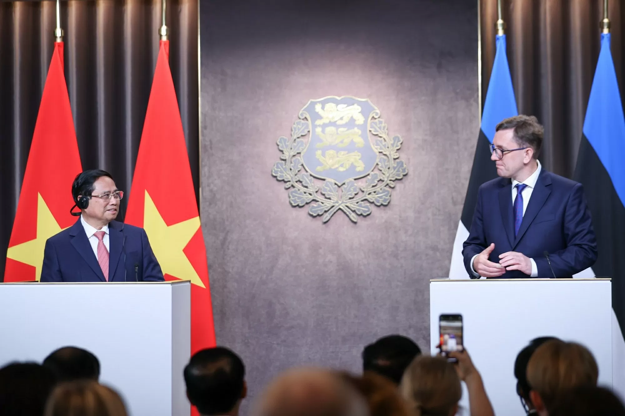 Những hình ảnh của Thủ tướng Phạm Minh Chính và Phu nhân tại Estonia