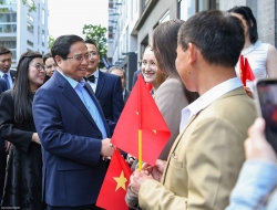 Thủ tướng thăm gia đình kiều bào kinh doanh ẩm thực Việt Nam tại Estonia