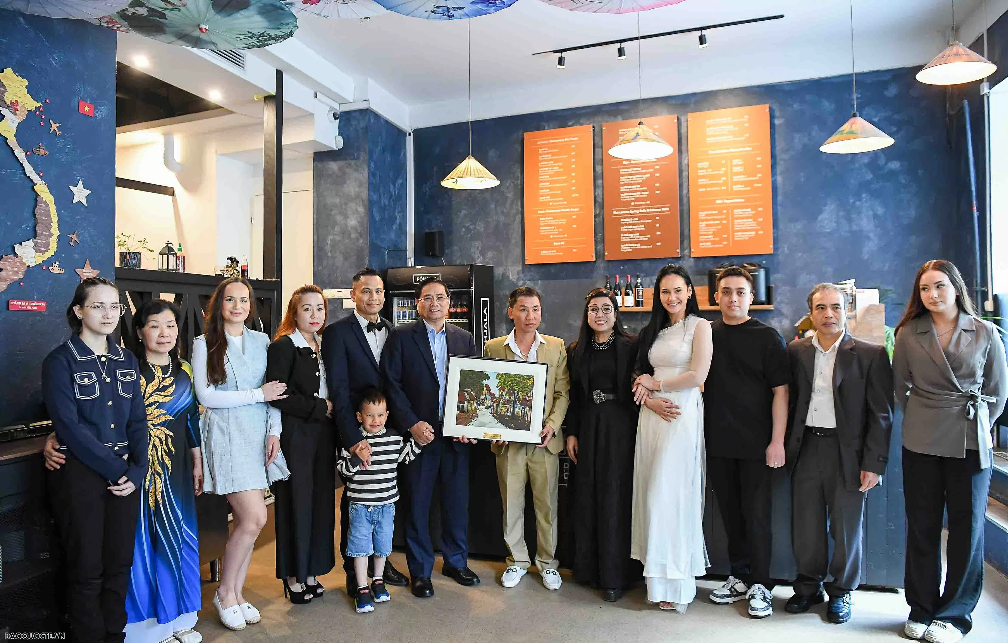 Thủ tướng đi ăn phở Thủ tướng đi ăn phở