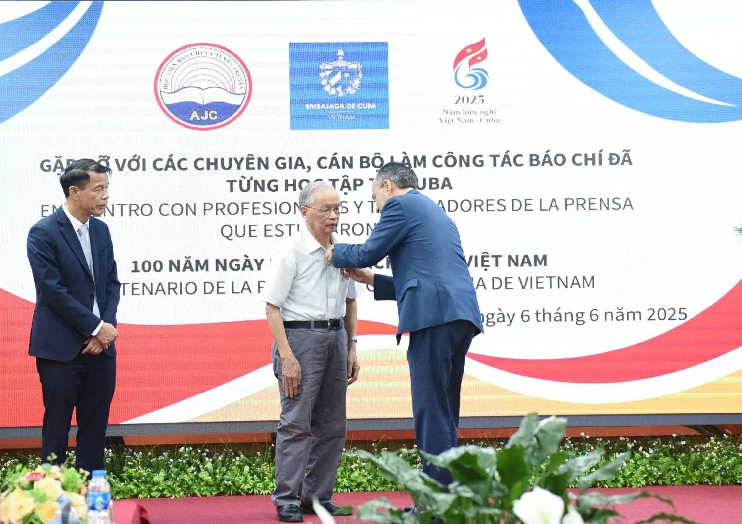 Những 'cây cầu' nối hai nền báo chí cách mạng Việt Nam-Cuba