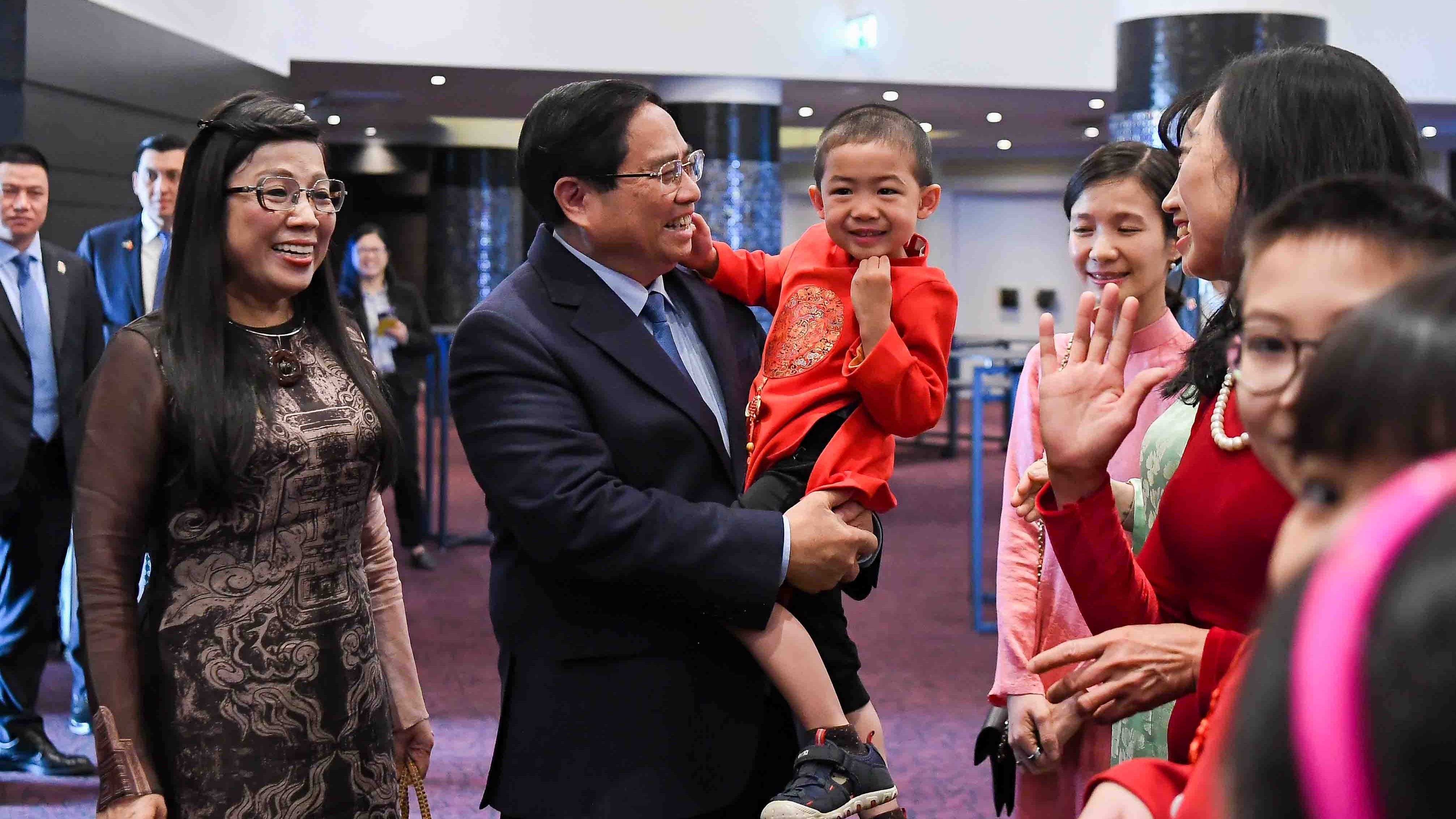 Lời khẳng định của Thủ tướng Phạm Minh Chính với bà con kiều bào tại Estonia