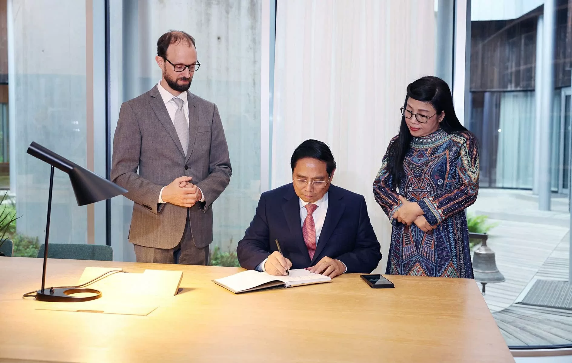 Thủ tướng Phạm Minh Chính và Phu nhân thăm Trung tâm Arvo Pärt - biểu tượng văn hóa nổi bật của Estonia